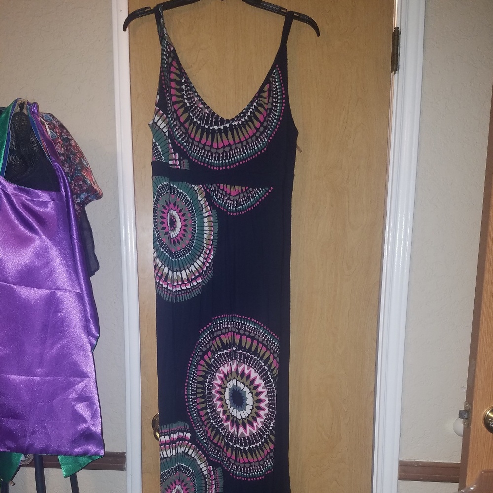 Maternity maxi dress